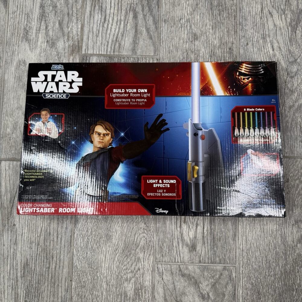Star Wars Science Multicolor Lightsaber Room Light 29" LED Color Changing
